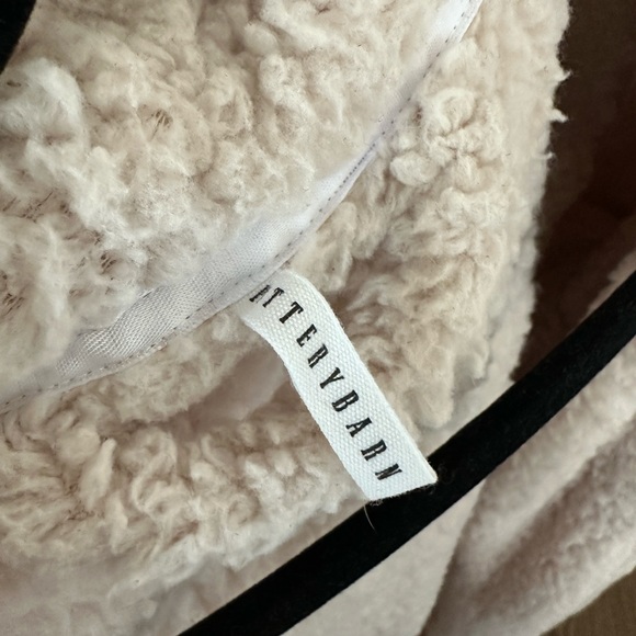 Pottery Barn Teddy Robe Size Large - Picture 3 of 5